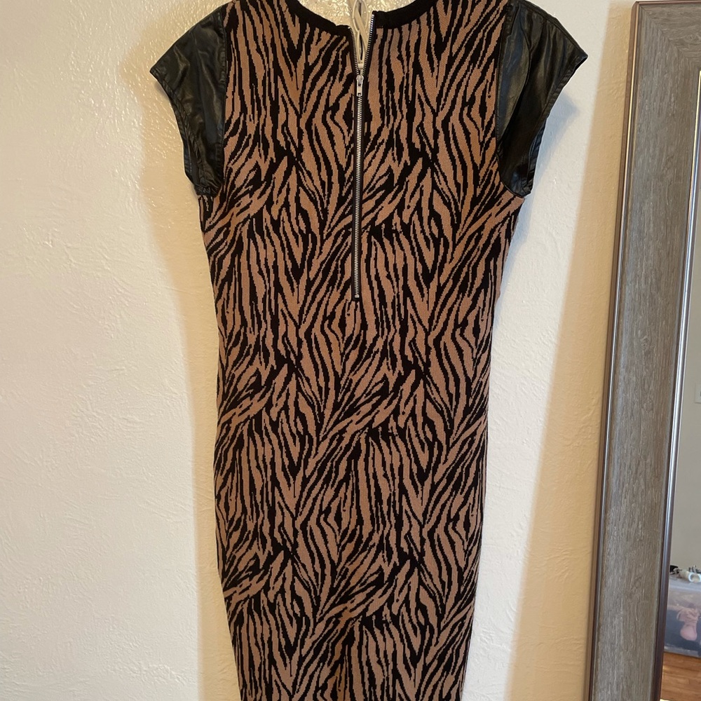 NY & Co faux leather short sleeve sweater dress - Picture 2 of 2